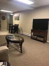 107 Cass St, Unit Condo #3 in Traverse City, MI - Building Photo - Building Photo