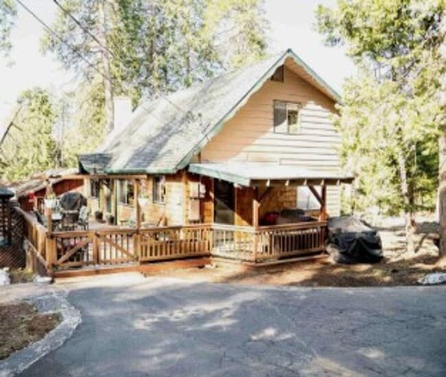 24206 Lama Rd in Mi Wuk Village, CA - Building Photo - Building Photo