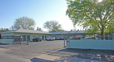 124 Pennsylvania St NE in Albuquerque, NM - Building Photo - Building Photo