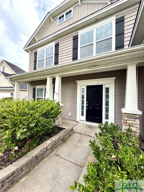 210 Willow Oak Dr in Richmond Hill, GA - Building Photo - Building Photo