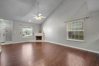 3507 Daylily Ln in Tallahassee, FL - Building Photo - Building Photo