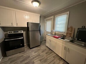 413 Tracey St-Unit -B in Shelby, NC - Building Photo - Building Photo