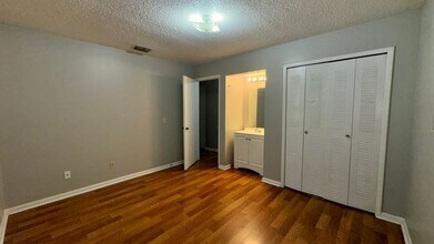 5216 Westchase Ct in Jacksonville, FL - Building Photo - Building Photo