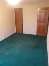 1913 6th Ave, Unit TWO in Huntington, WV - Building Photo - Building Photo