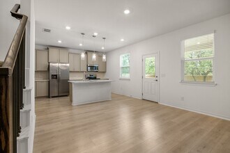 301 Quarry Rock Cove in Liberty Hill, TX - Building Photo - Building Photo