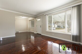 18771 Woodland St in Harper Woods, MI - Building Photo - Building Photo