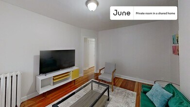 Private bedroom in 4 bed/1 bath Home in Boston, MA - Building Photo - Building Photo