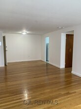 27 N Union St in Arlington, MA - Building Photo - Building Photo