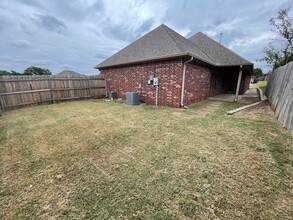 5706 8th Ct in Stillwater, OK - Building Photo - Building Photo