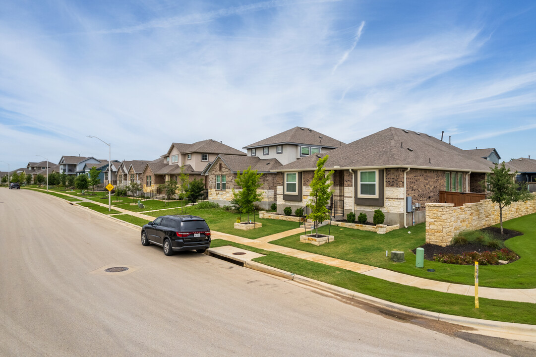 Deerbrooke in Leander, TX - Foto de edificio