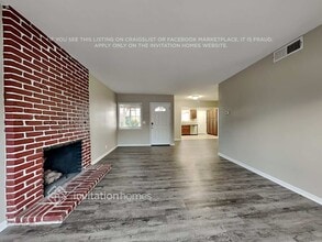 7175 De Palma St in Downey, CA - Foto de edificio - Building Photo