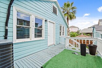 1415 Church St in Galveston, TX - Building Photo - Building Photo