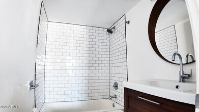 4233 N Longview Ave in Phoenix, AZ - Building Photo - Building Photo