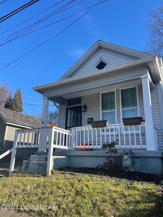 125 N Jane St in Louisville, KY - Building Photo