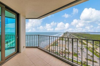 9650 S Ocean Dr, Unit 2009 in Jensen Beach, FL - Building Photo - Building Photo