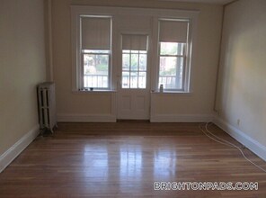 127 Washington St, Unit 35 in Boston, MA - Building Photo - Building Photo