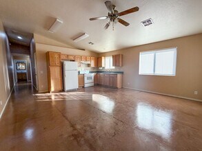 4666 E Beaver Creek Rd in Lake Montezuma, AZ - Building Photo - Building Photo