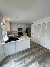 10845 Chinon Cir in San Diego, CA - Building Photo - Building Photo