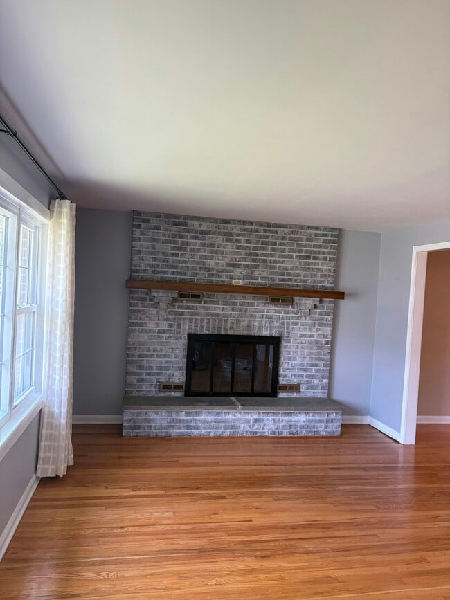 1921 Floral Dr in Wilmington, DE - Building Photo - Building Photo