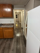 99 Mammoth Rd, Unit 3 in Lowell, MA - Building Photo - Building Photo