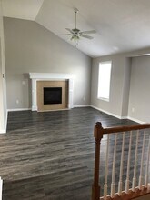 717 SW Tisha Ln in Grain Valley, MO - Building Photo - Building Photo