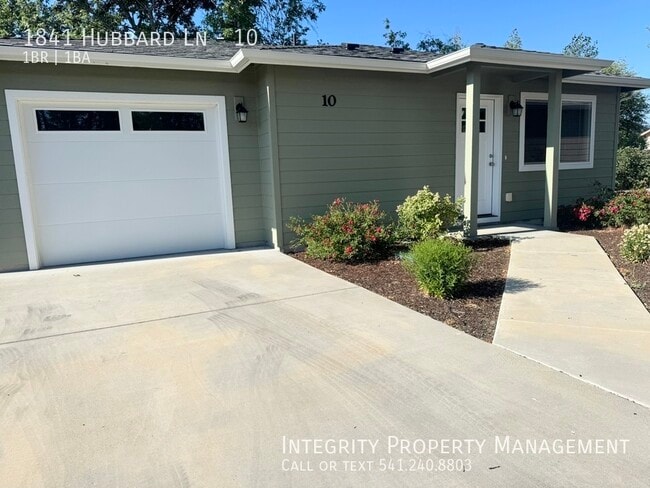 property at 1841 Hubbard Ln