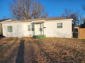 1904 Peachtree Ave in Oklahoma City, OK - Building Photo