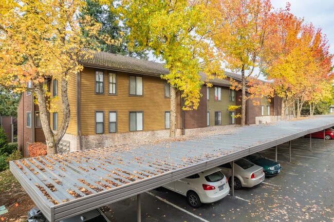 Stone Creek Apartments in Beaverton, OR - Foto de edificio - Building Photo