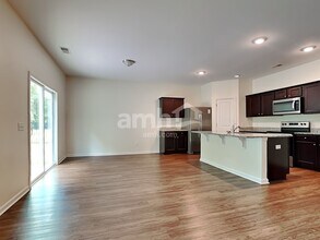 208 Orion Way in Moncks Corner, SC - Building Photo - Building Photo
