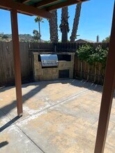 8299 Echo Dell Rd in San Diego, CA - Building Photo - Building Photo