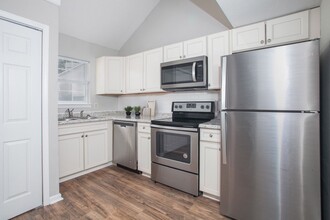333 Crown Point Dr in Salisbury, NC - Building Photo - Building Photo