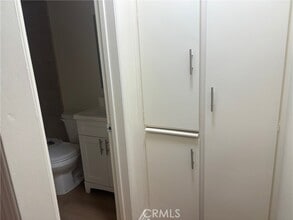 144 W Hillsdale St in Inglewood, CA - Building Photo - Building Photo