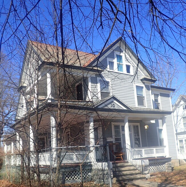 10 Chester St Rentals in Glens Falls, NY