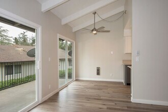 868 Highland Dr in Santa Barbara, CA - Building Photo - Building Photo