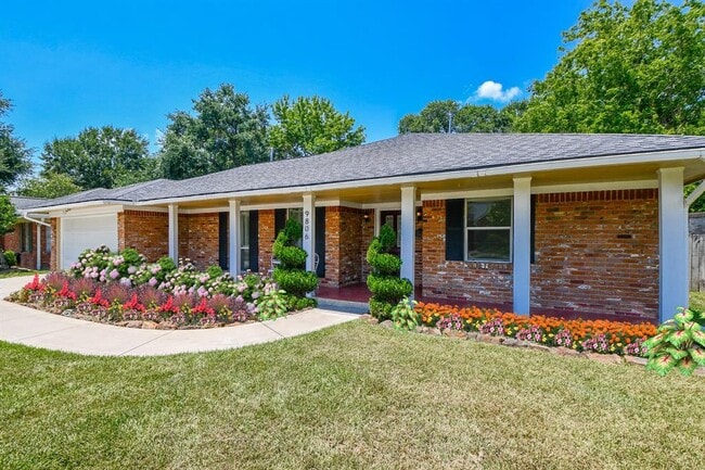 9806 Larston St in Houston, TX - Building Photo - Building Photo