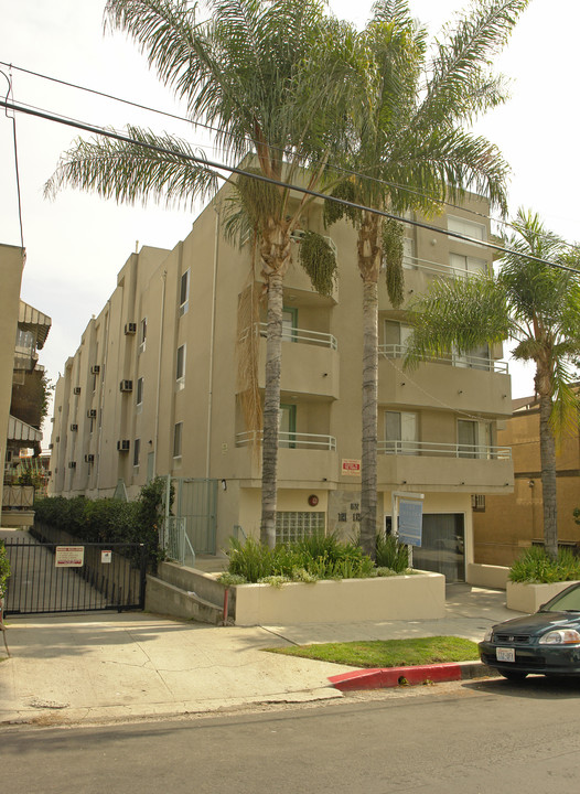 The Chelsea Apartments in Los Angeles, CA - Building Photo