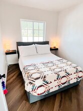 898 Veronica Springs Rd in Santa Barbara, CA - Building Photo - Building Photo