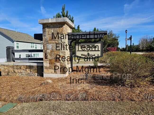 990 Pennington Dr in Lancaster, SC - Building Photo - Building Photo