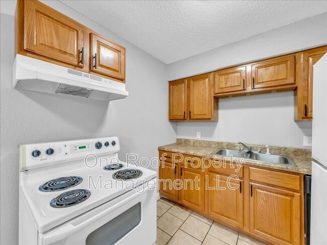 property at 2003 Chateau Dr