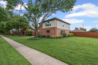 6505 Tara Ln in Frisco, TX - Foto de edificio - Building Photo