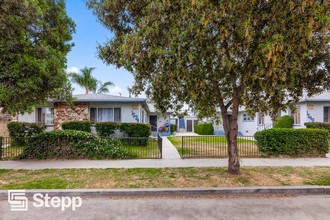 1534-1542 W 20th St in Long Beach, CA - Building Photo - Building Photo