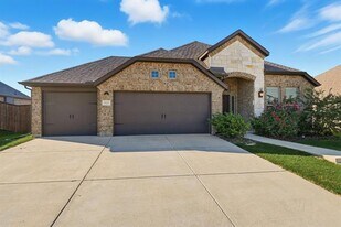 513 Oleander Dr in Royse City, TX - Building Photo