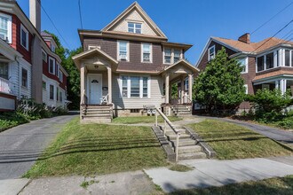 1016 Lancaster Ave in Syracuse, NY - Building Photo - Building Photo
