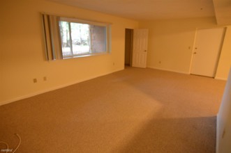 4 April Ln-Unit -# Gc in Lexington, MA - Building Photo - Building Photo