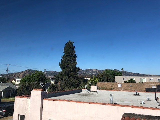 429 W Elk Ave in Glendale, CA - Foto de edificio - Building Photo