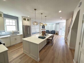 213 N Jefferson Ave in Margate City, NJ - Foto de edificio - Building Photo