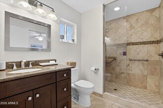 1128 E Rowlands Ln in Phoenix, AZ - Building Photo - Building Photo