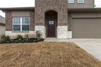 6916 Ranchito Dr in Austin, TX - Building Photo - Building Photo