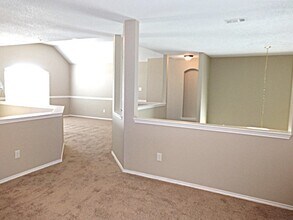 200 Rock Prairie Ln in Fort Worth, TX - Foto de edificio - Building Photo