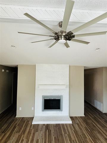 2510 Cedarcrest Ct in Granbury, TX - Building Photo - Building Photo